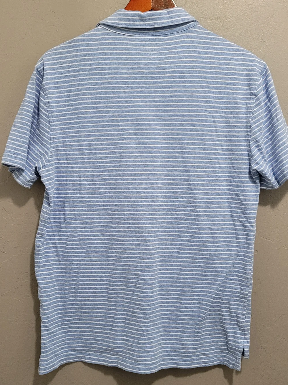 J. Crew Men’s Light Blue Striped Polo Shirt Summer Lightweight 100% Cotton